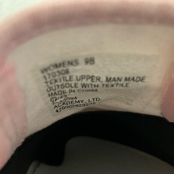 Magellan Outdoor Women's Canvas Fashion Sneakers Size 9 - Picture 5 of 9